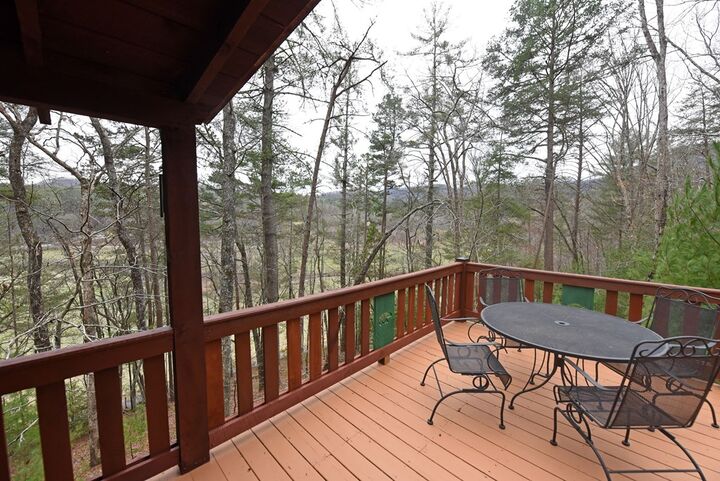 Property Photo:  206 Misty Hollow  GA 30513 