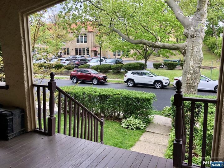 Property Photo:  193 Hillside Avenue  NJ 07028 