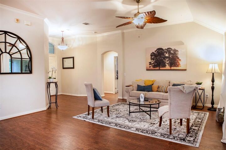 Property Photo: 9604 Pinewood Drive TX 76207