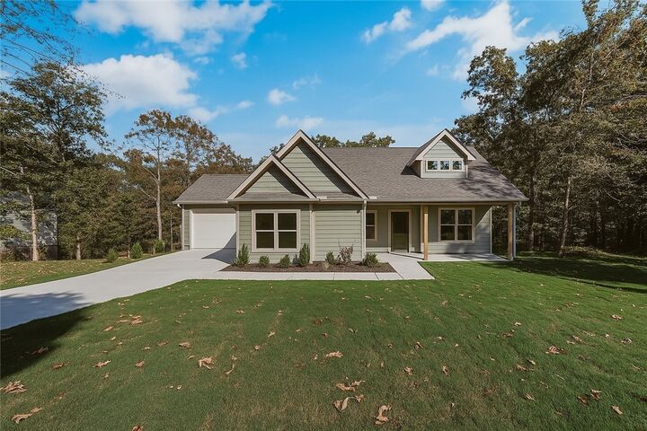 Property Photo:  17 Kirkcolm Drive  AR 72715 