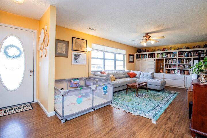 Property Photo:  1305 W Birch Drive  AR 72758 