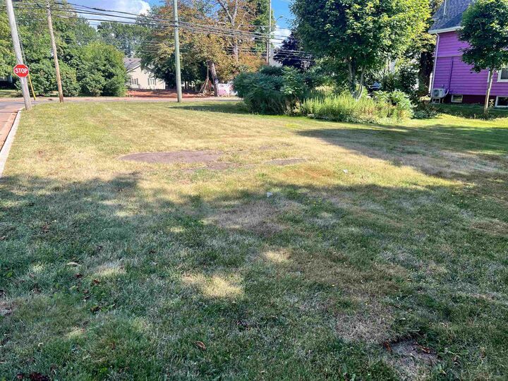 Property Photo:  154 Central Street  PE C1N 3L8 