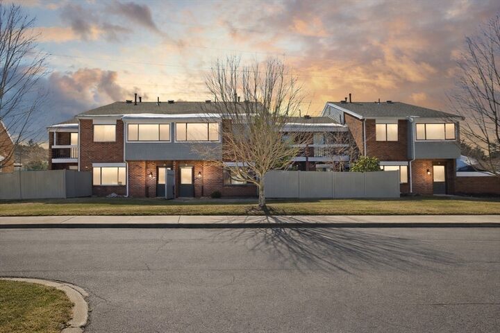 Property Photo:  34 Rosewood Dr 34  MA 02072 