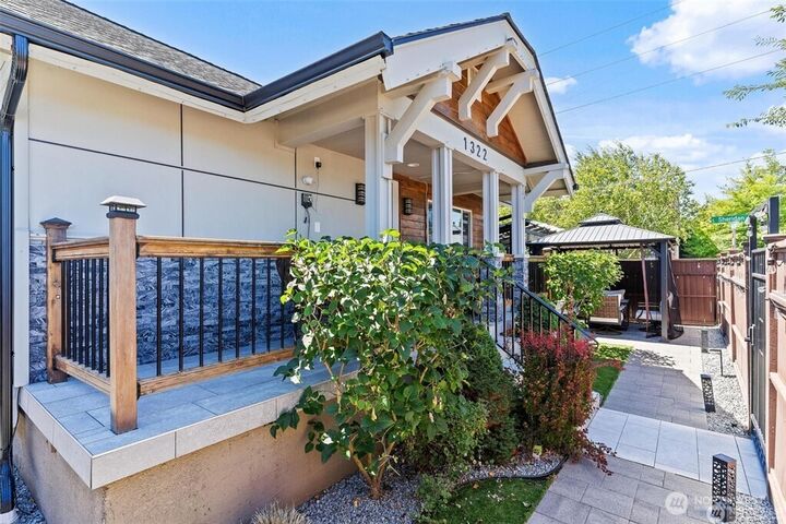 Property Photo: 1322 Earnest S Brazill Street WA 98405