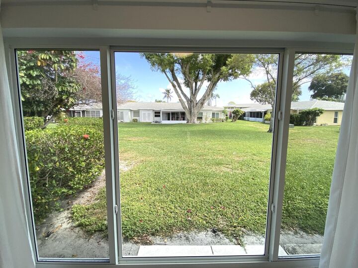 Property Photo: 1110 Cactus Terrace D FL 33445