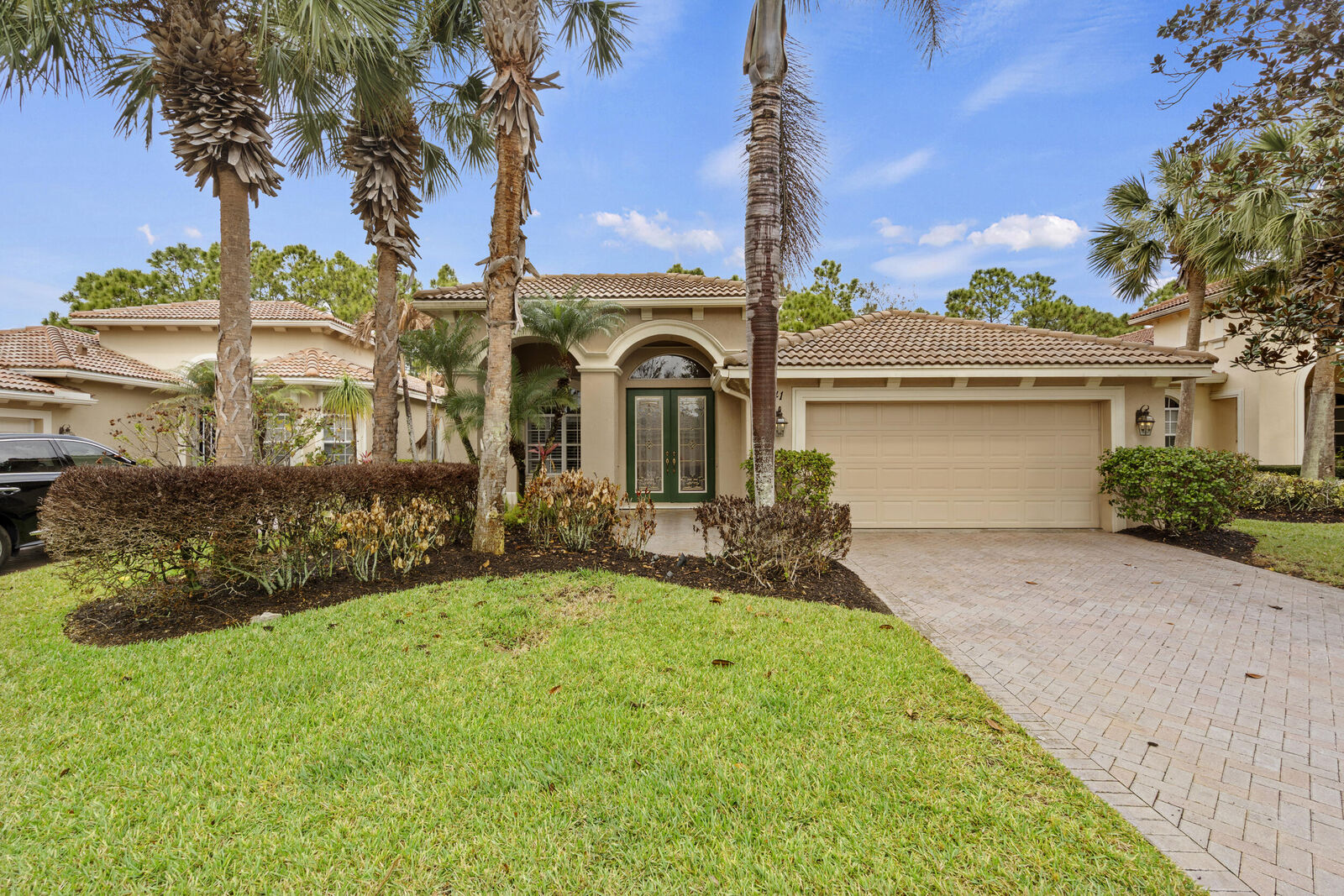 Property Photo:  7241 Maidstone Drive  FL 34986 