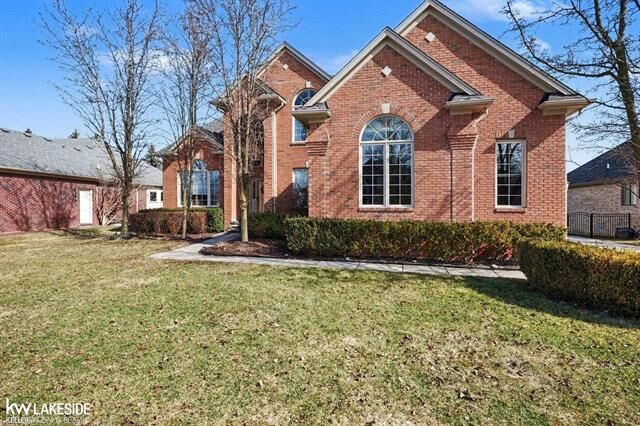 Property Photo:  57240 Covington Drive  MI 48094 