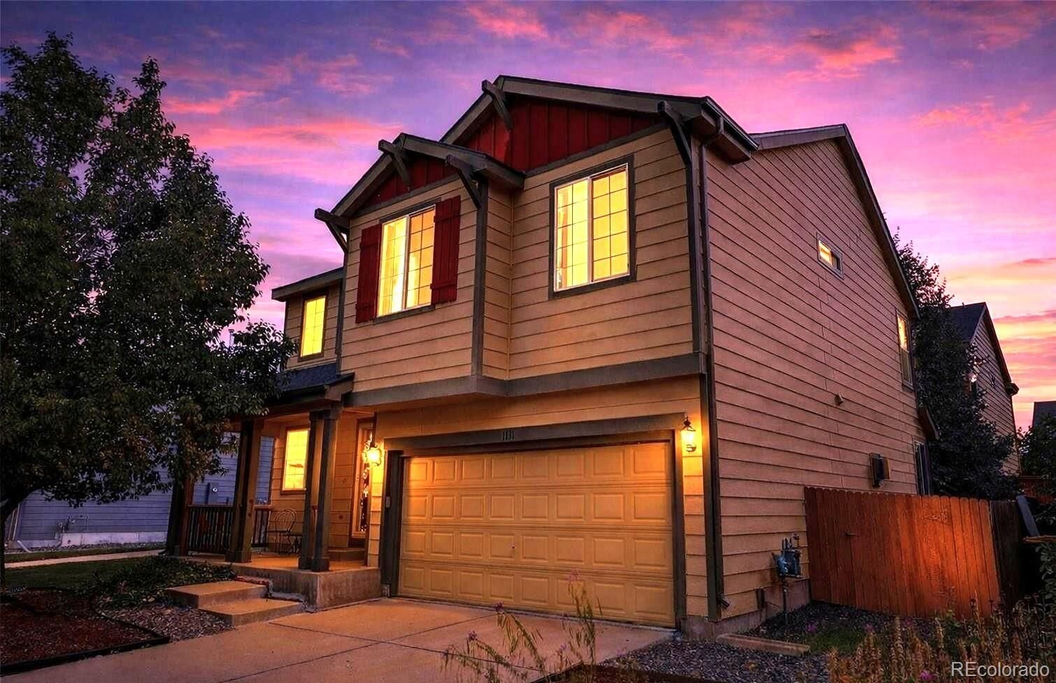 Property Photo:  1131 S Chester Court  CO 80247 