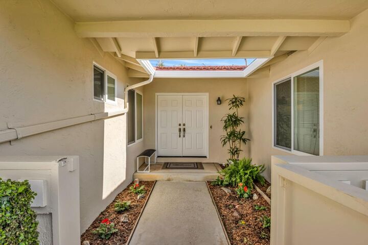 Property Photo: 1124 Elmsford Drive CA 95014