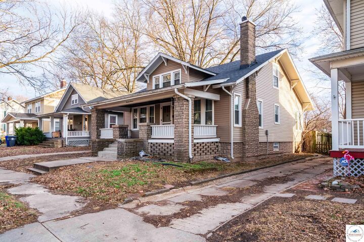 Property Photo:  1411 W 4th  MO 65301 