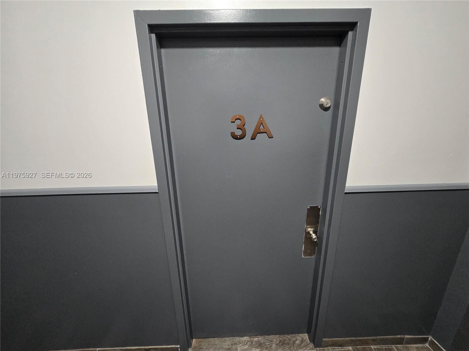 Property Photo:  1345 Pennsylvania Ave 3A  FL 33139 