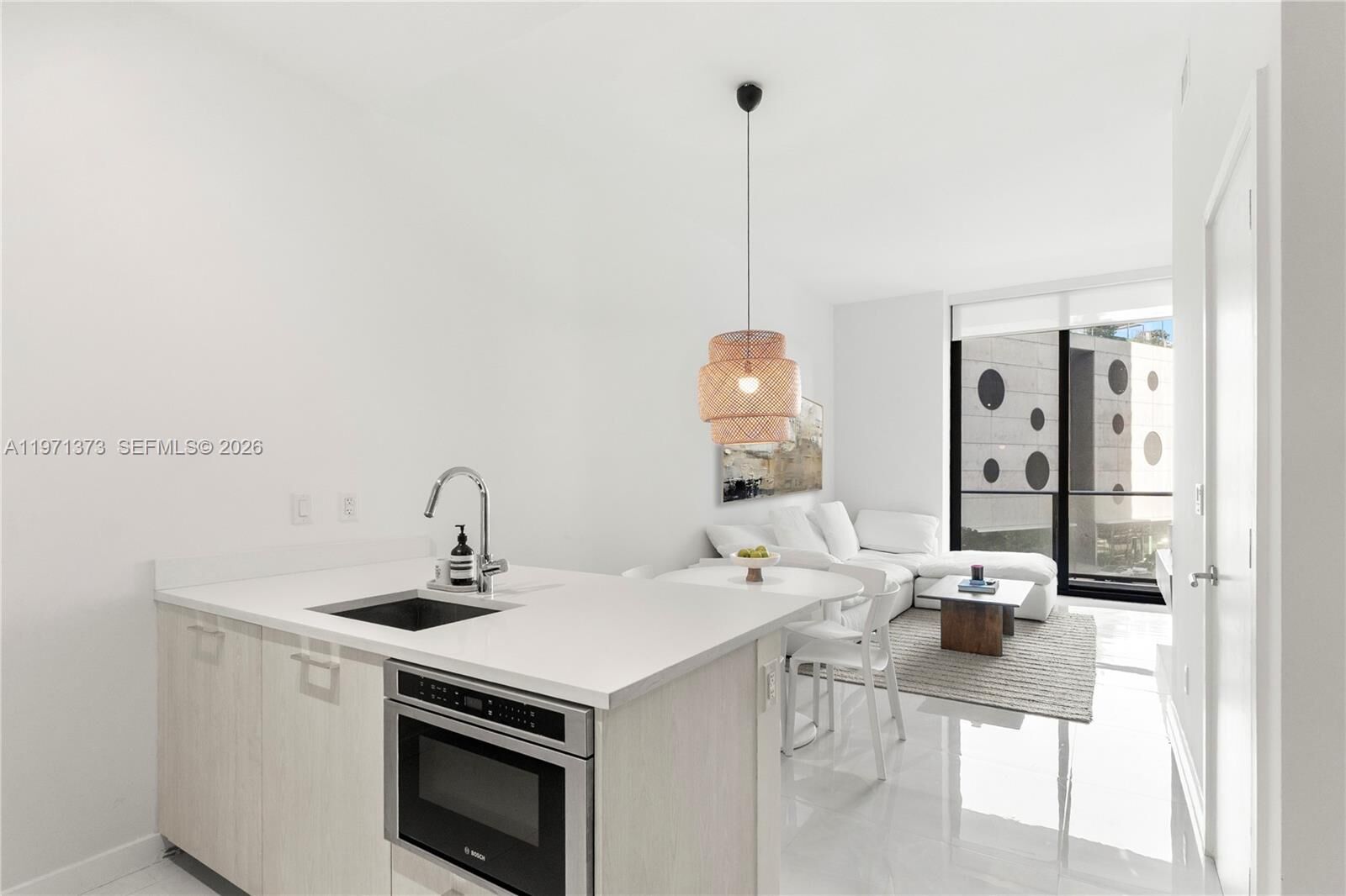 Property Photo:  501 NE 31st St 203  FL 33137 