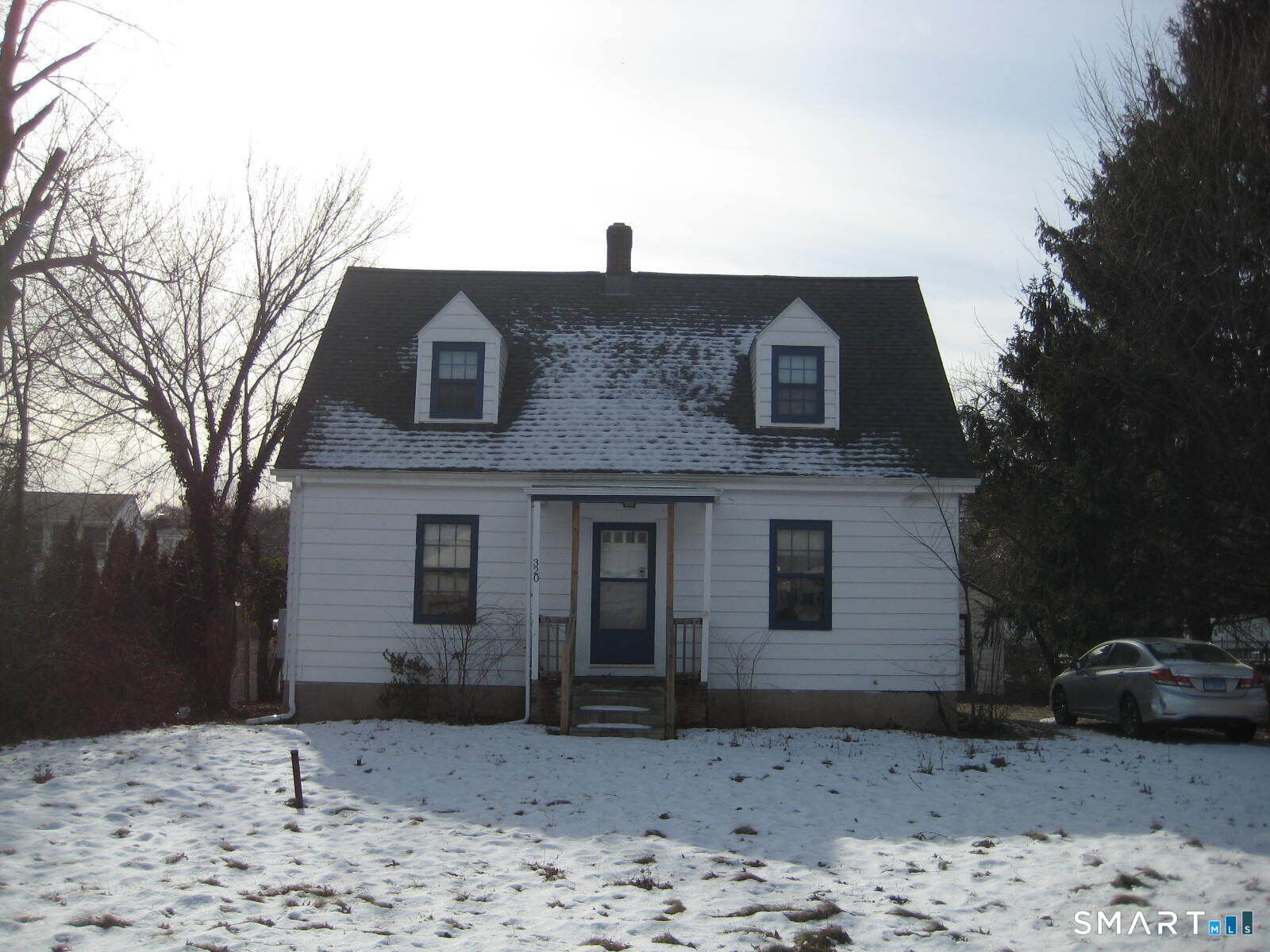 Property Photo: 320 Maple Street CT 06405