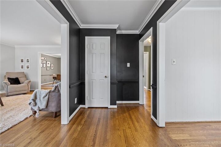 Property Photo:  804 Forest Hill Drive  NC 27410 