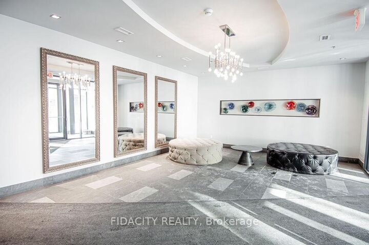 Property Photo: 360 Patricia Street 102 ON K1Z 0A8