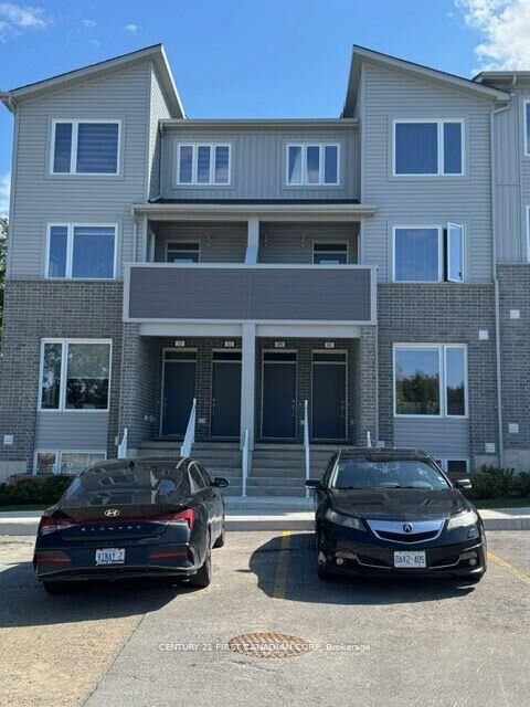 Photo de la propriété:  990 Deveron Crescent 49  ON N5Z 0B3 