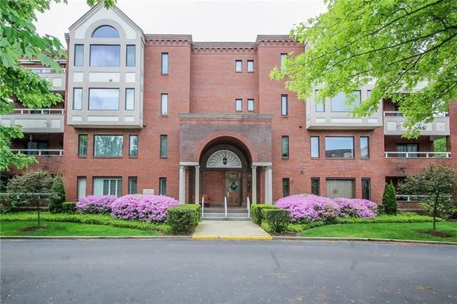 Property Photo:  100 Denniston St 422  PA 15206 