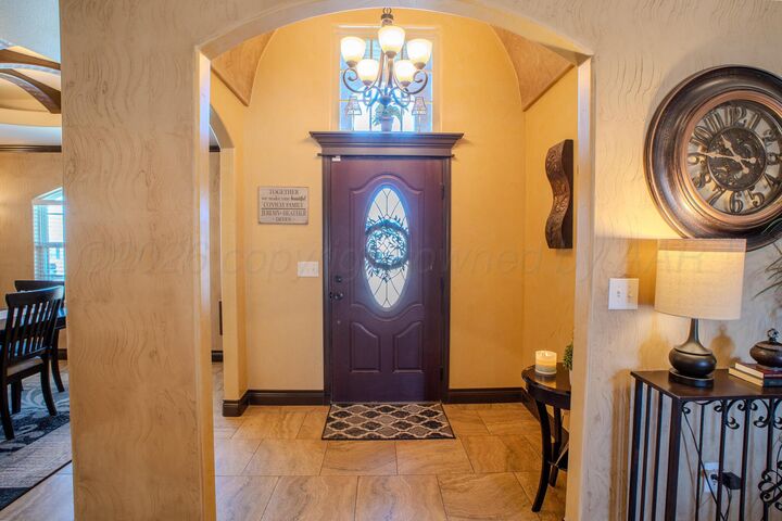 Property Photo:  2801 Nashville Avenue  TX 79118-1163 