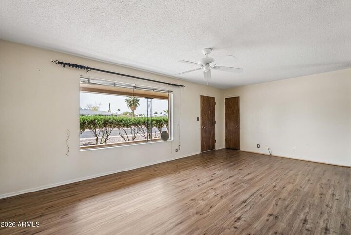 Property Photo:  509 N 53rd Place  AZ 85205 