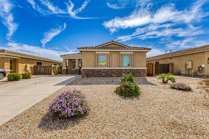 Property Photo: 891 W Ayrshire Trail AZ 85143