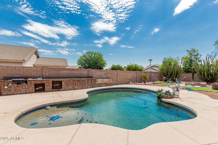 Property Photo:  12823 W Ash Street W  AZ 85335 