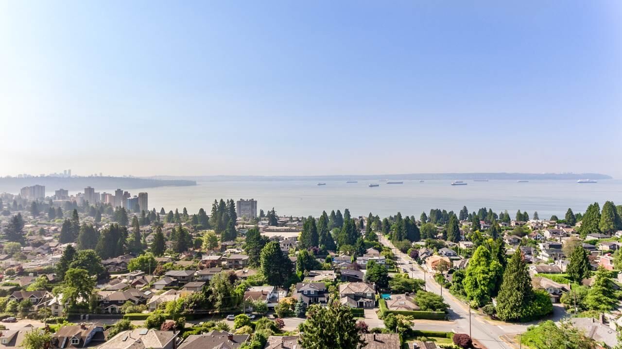 Property Photo: 2479 Ottawa Avenue BC V7V 2T2