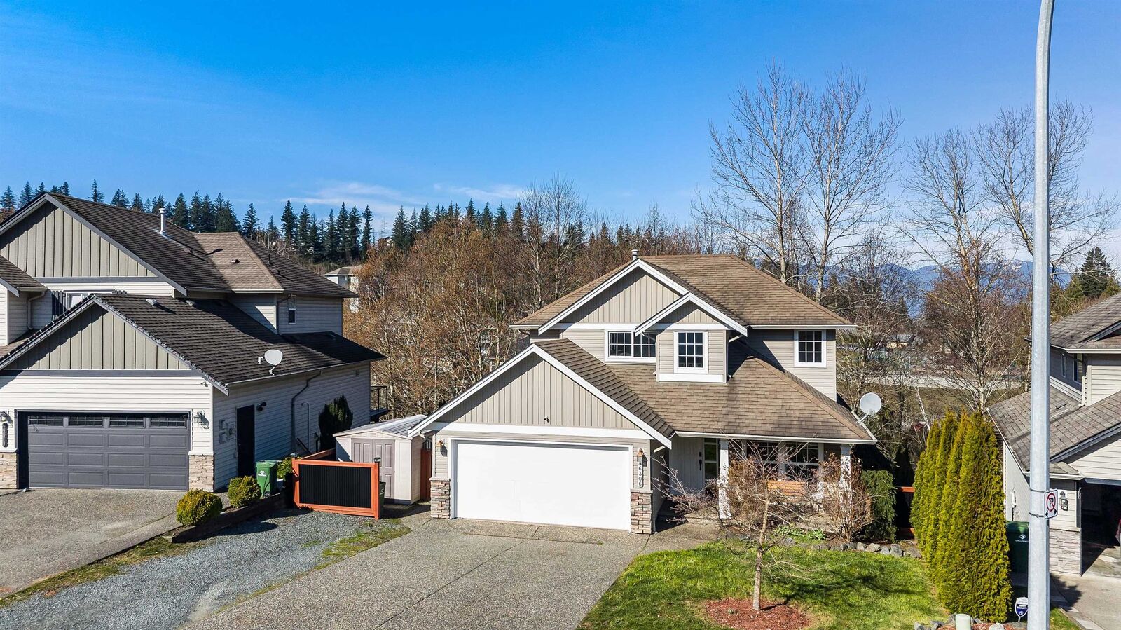 Property Photo:  46306 Valleyview Road  BC V2R 5R9 