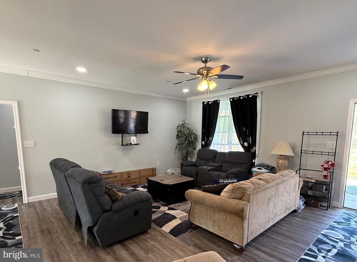 Property Photo:  1108 Camp Road Road  MD 21629 