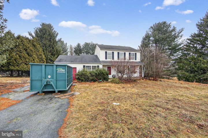 Property Photo:  335 Trotters Way  PA 19320 