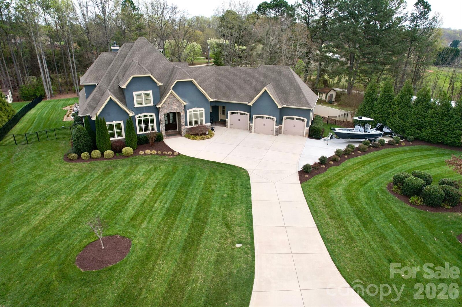 Property Photo:  147 Castle Drive  NC 28117 