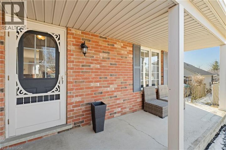 Photo de la propriété:  77 Morgan Drive  ON N3W 2L6 