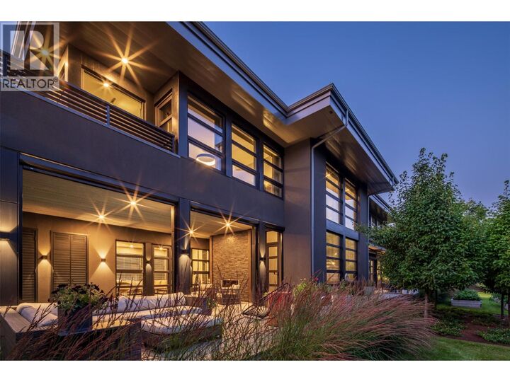Property Photo: 702 7th Street BC V0A 1H0