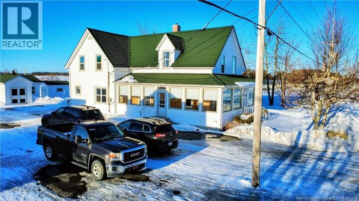 Property Photo:  53 Rue De L'Eglise  NB E8P 1A5 
