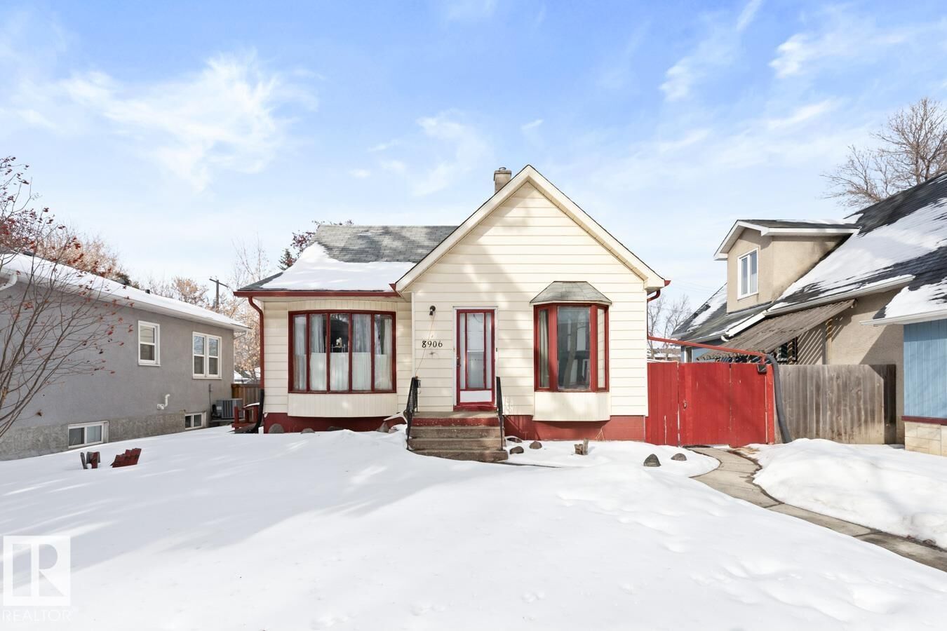 Property Photo: 8906 94 Avenue NW AB T6C 1W7