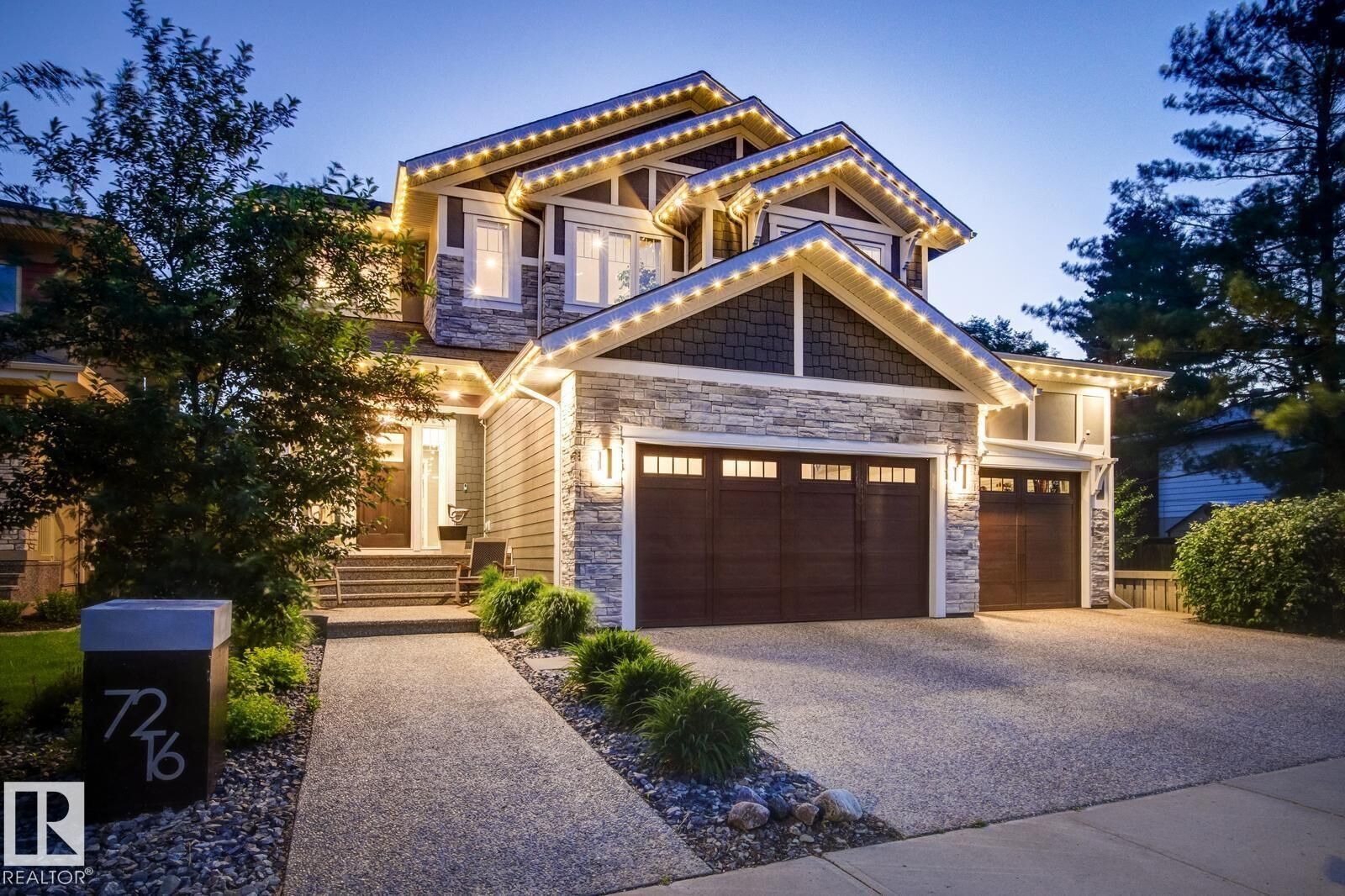 Property Photo:  7216 156 Street NW  AB T5R 4K8 