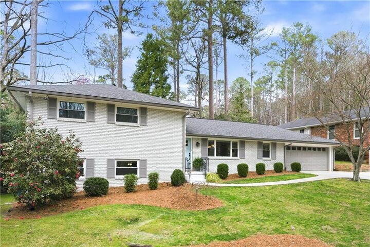 Property Photo: 2878 Blackwood Road GA 30033