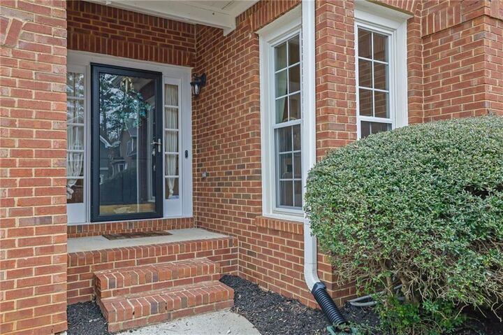 Property Photo:  1543 Laurel Park Circle NE  GA 30329 