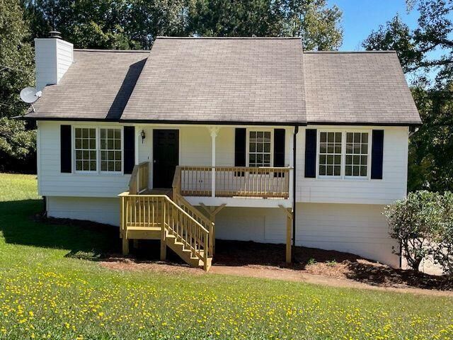 Property Photo: 44 Fawn Trail GA 30141