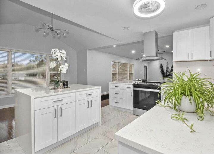 Property Photo:  7525 Indian Boundary  IN 46403 