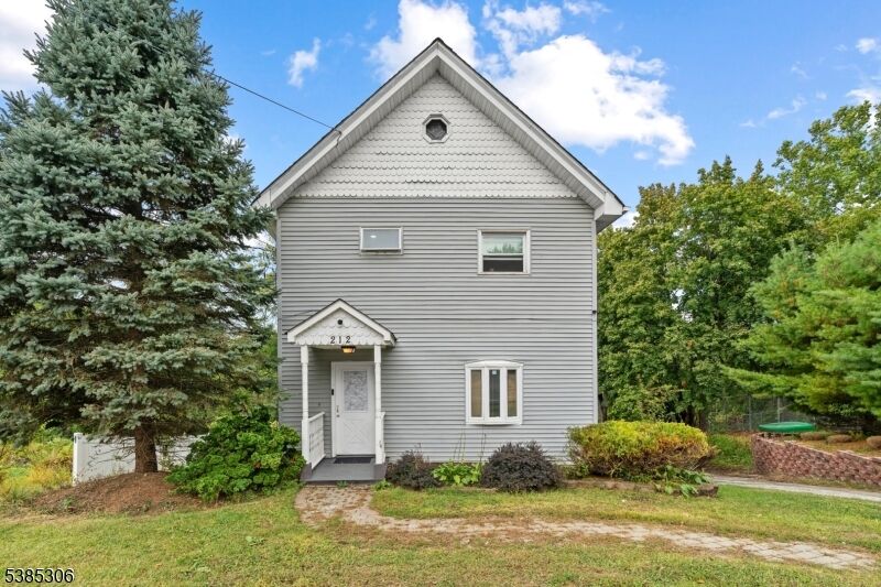 Property Photo:  212 Route 23  NJ 07419 