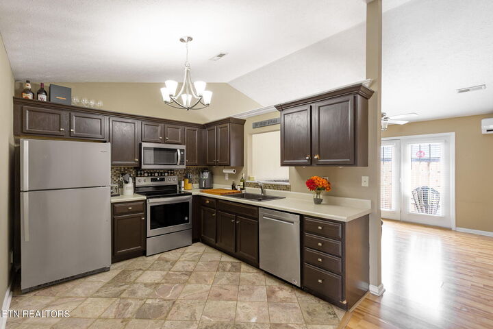 Property Photo: 3754 Tilbury Way TN 37921