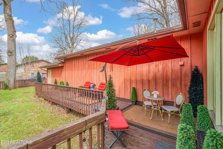 Property Photo:  409 Lambert Lane  TN 37803 