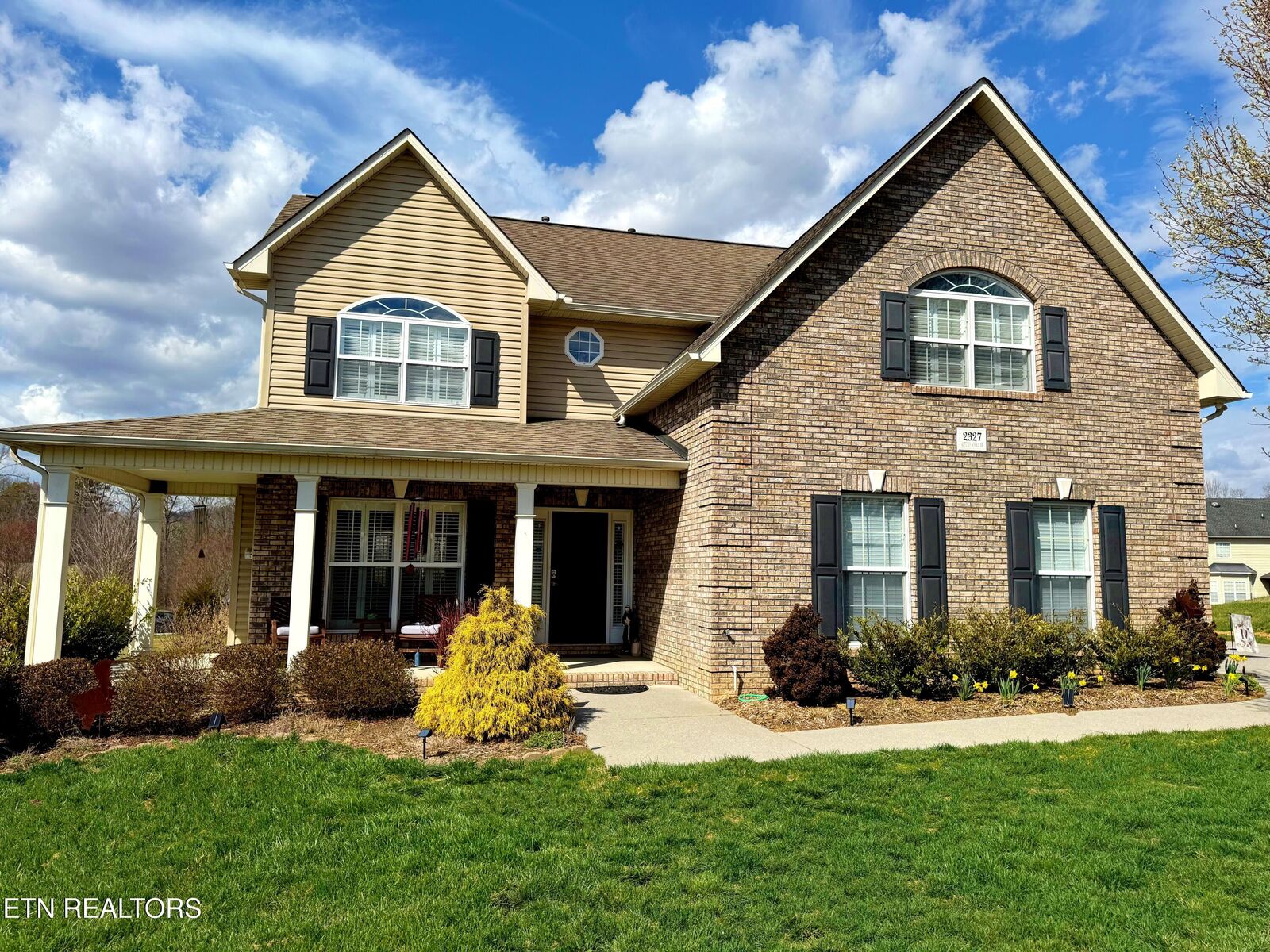 Property Photo:  2327 Autumn Knoll Drive  TN 37920 