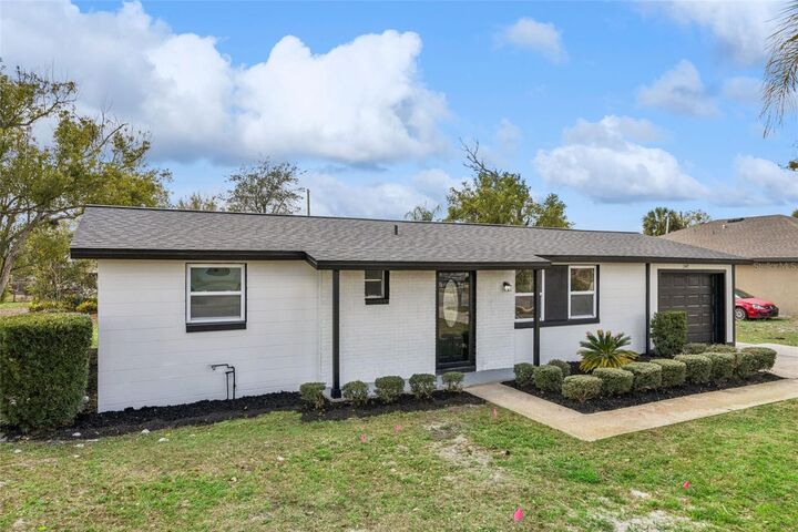 Property Photo:  1347 E Normandy Boulevard  FL 32725 