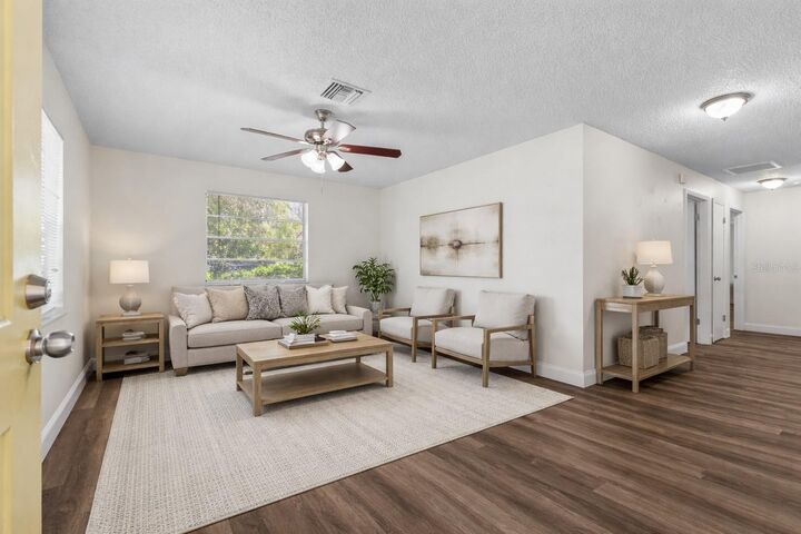 Property Photo: 4926 Haines Road N FL 33714