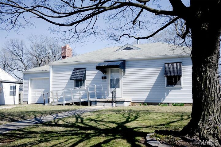 Property Photo:  1161 Beverly Drive  MO 65536 