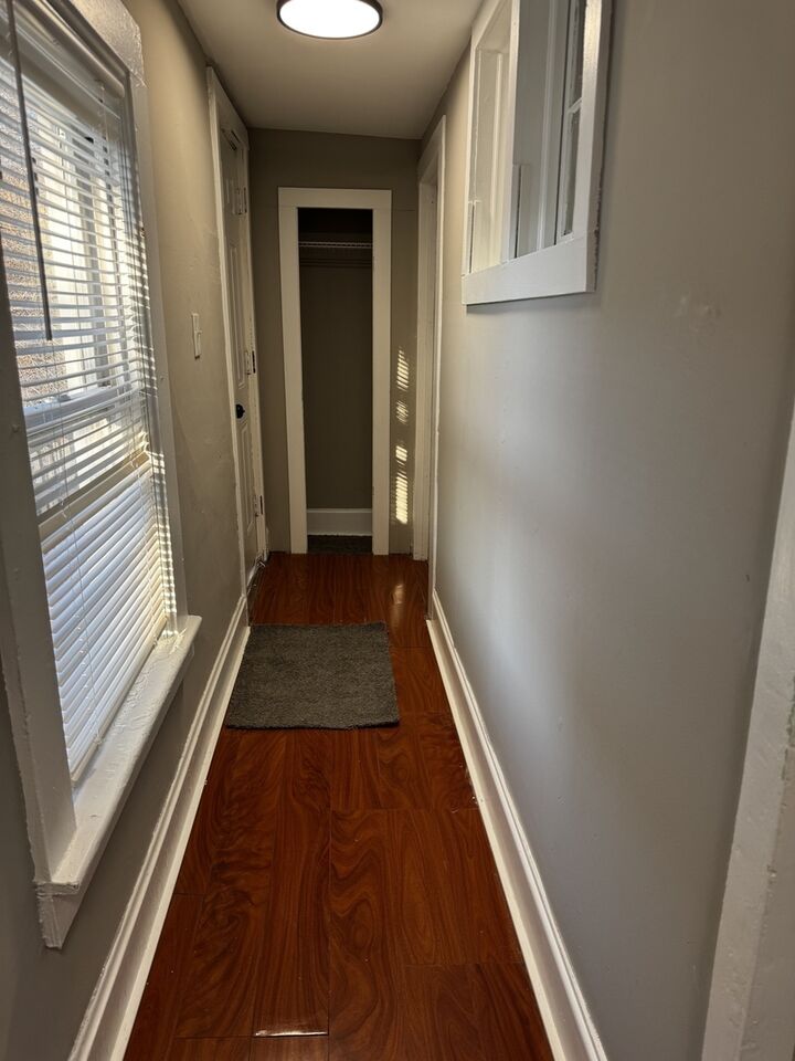 Property Photo:  1488 E Thacker Street 2  IL 60016 