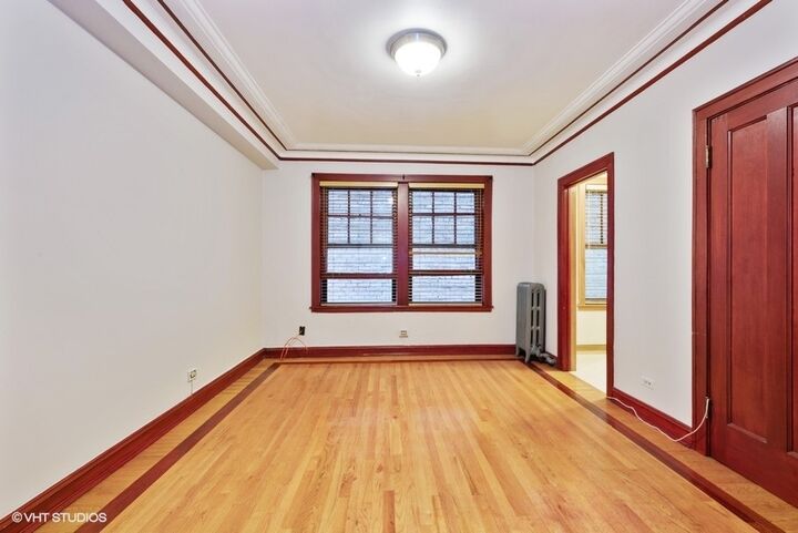 Property Photo:  3604 N Pine Grove Avenue 2H  IL 60613 