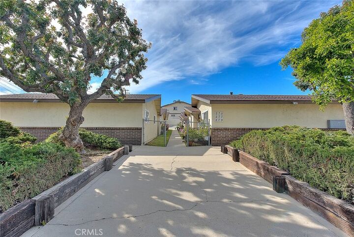 Property Photo:  275 S Monte Vista  CA 90631 
