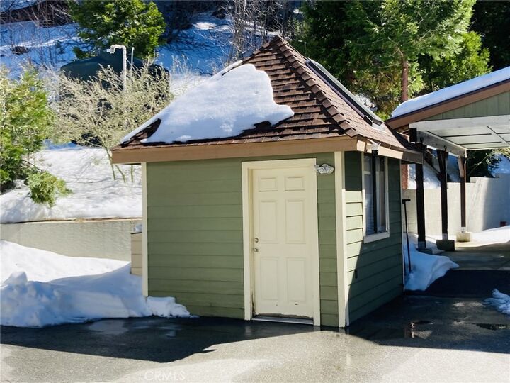 Property Photo:  341 A Ca-173  CA 92352 